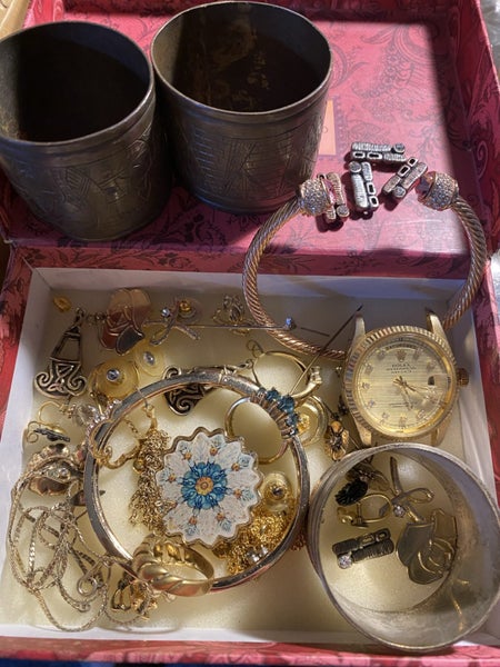 $1 Reserve - Silverware and jewellery Carousel 2