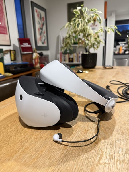 $1 RES - PLAYSTATION VR 2 HEADSET63614586947969114