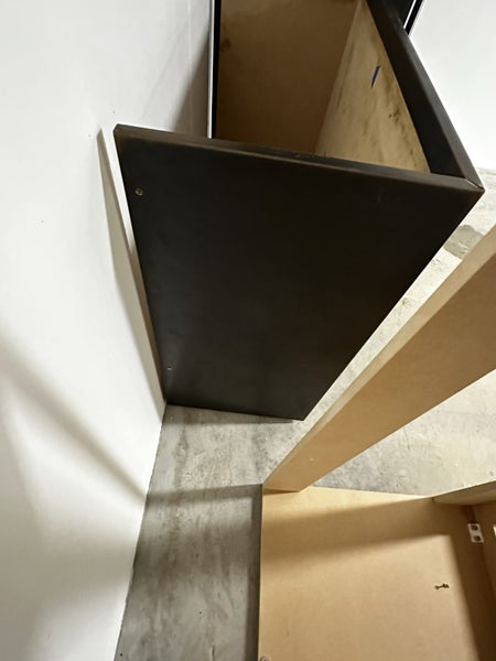 Rangehood surround in bronzed metal Carousel 2