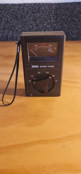 Vintage Korg guitar tuner Carousel 1