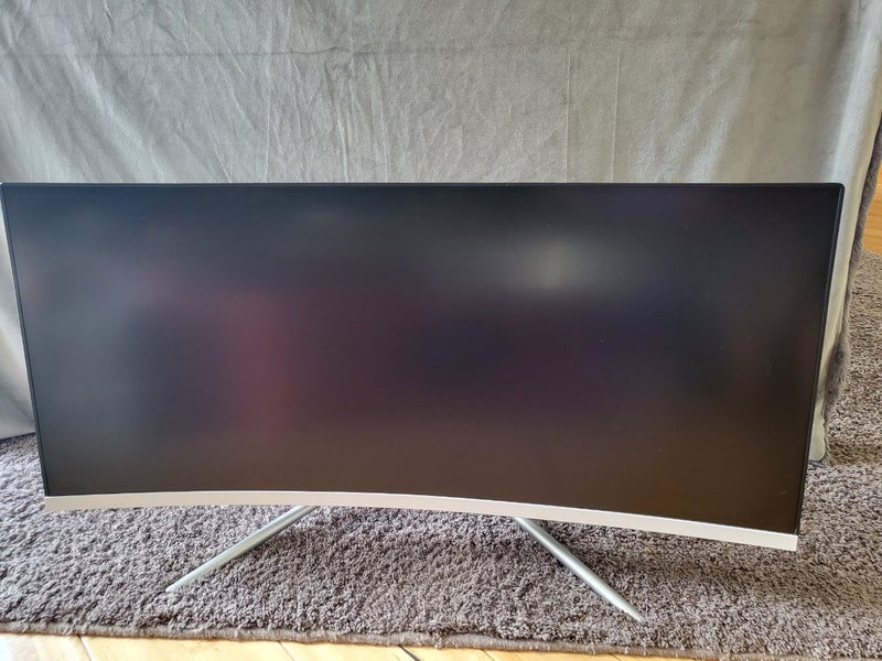 TITAN ARMY 34" Ultrawide Curved Monitor Carousel 1