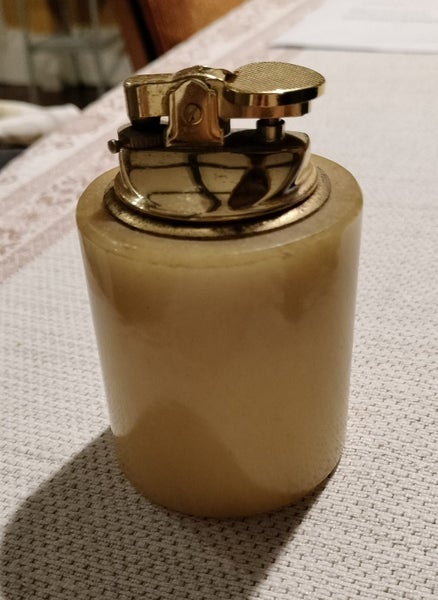 Cigerette Lighter Carousel 1