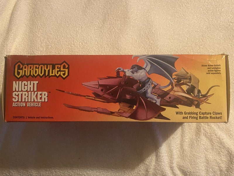 GARGOYLES NIGHT STRIKER ACTION VEHICLE Carousel 3