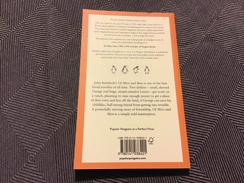 Of mice and men. John Steinbeck. Penguin Classics. Carousel 2