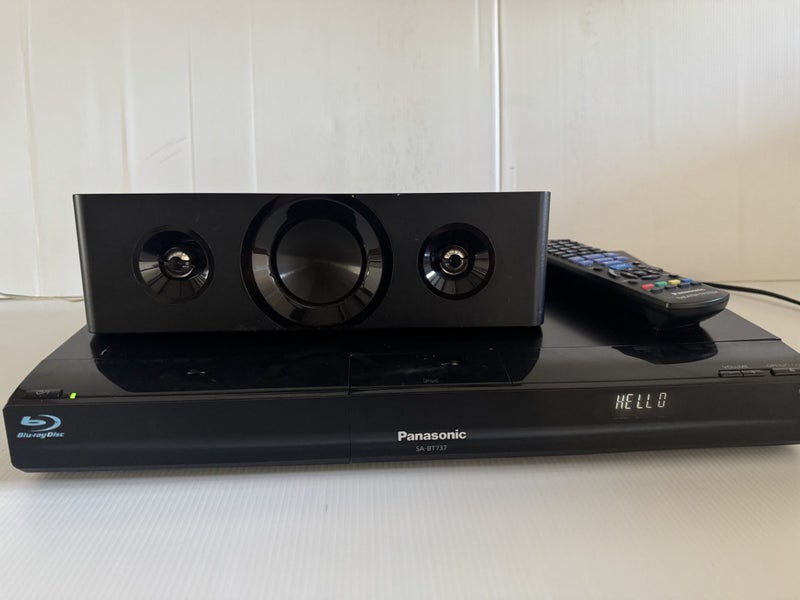 Panasonic SA-BT737 Blu Ray / DVD Home Theatre system Carousel 1