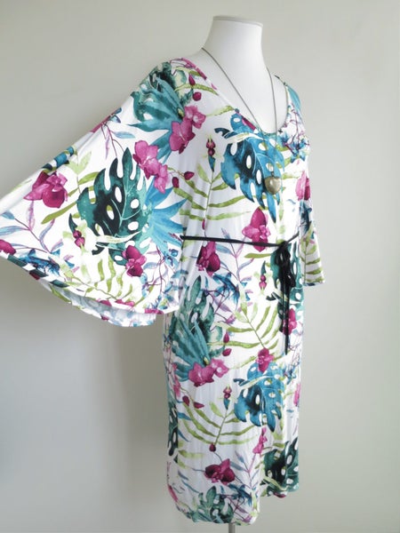 PQ THE LABEL (AU)*Designer Oversized Sleeves Garden Florals Print Dress* OS 8-16 Carousel 1