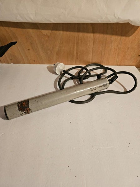 Degaussing Wand Carousel 1
