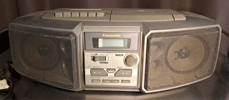 Panasonic RX-DS5 Portable CD/ Radio/ Cassette Player Carousel 1