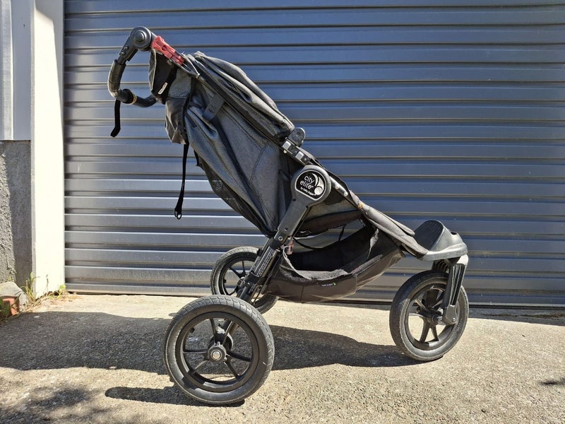 Baby Jogger Pram Carousel 2