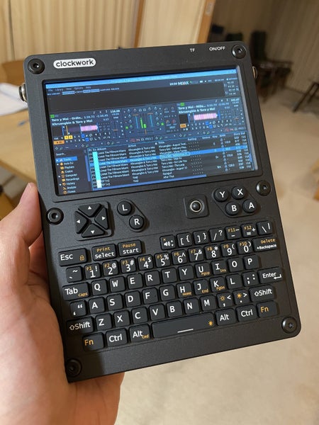 ClockworkPi uConsole Carousel 2