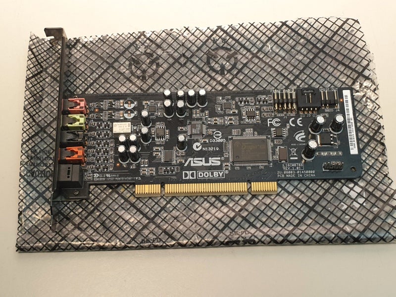 ASUS Xonar DG 5.1 Channels 24-bit 96KHz PCI Interface Sound Card Carousel 2
