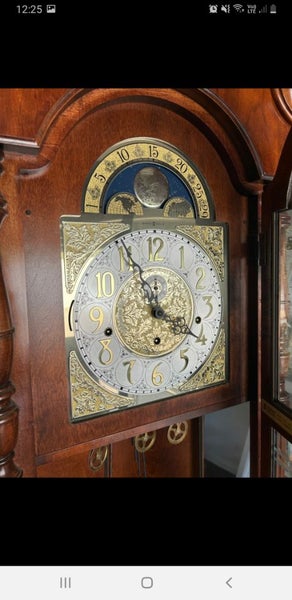 GRANDFATHER CLOCK (cable drive) Carousel 2