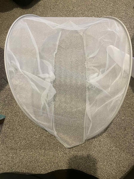 BABY SWING/ROCKER - MOTORISED **NEAR NEW!!** Carousel 9