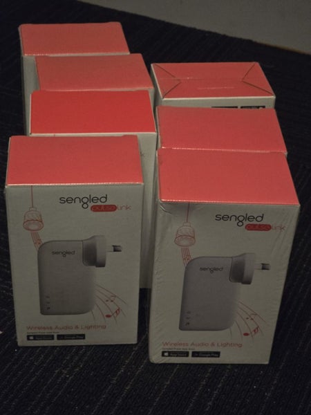 Crazy $1 reserve Sengeled audio lights and pulse link bulk lot Carousel 2