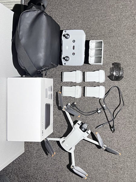 DJI Mini 3 Pro Drone Bundle – Excellent Condition + Accessories (4 Battery’s) Carousel 1