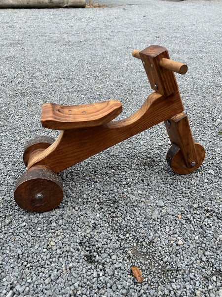 Wooden trike Carousel 1