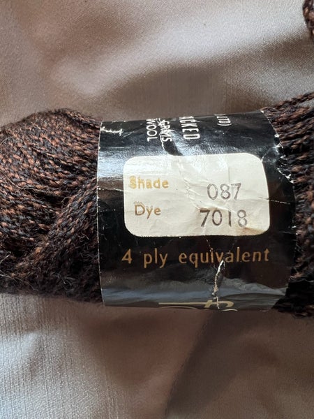 Wool Yarn x 2. Also Speckled Yarn x 2. Carousel 5