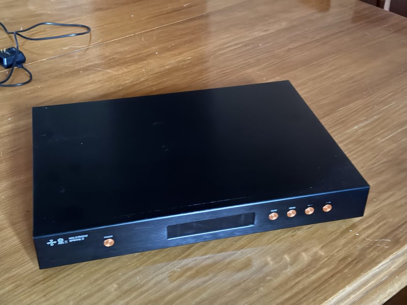 Holo Audio Spring 3 Lvl 1 DAC Carousel 1