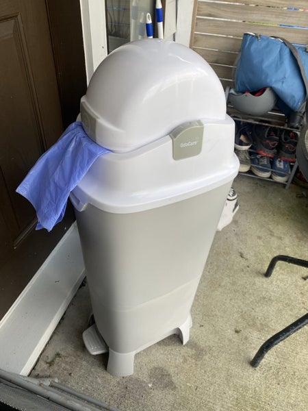 OdoCare Odourless Nappy Bin 75lt Carousel 1