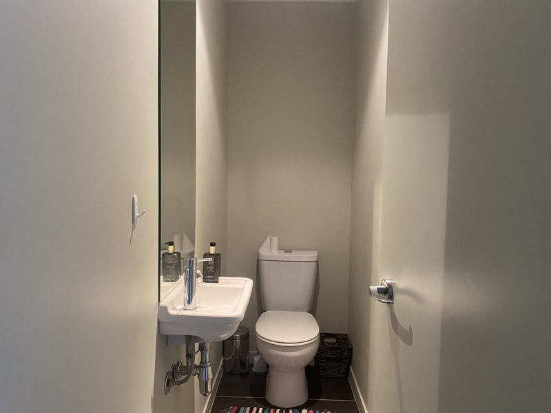 Newtown, 3 bedrooms63617776234883114