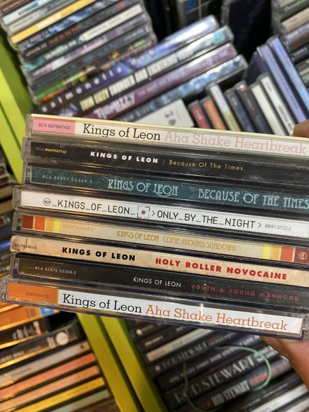 * bulk buy KINGS OF LEON ** Carousel 1