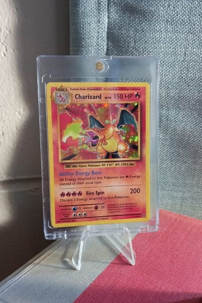 CHARIZARD COLLECTION Carousel 8