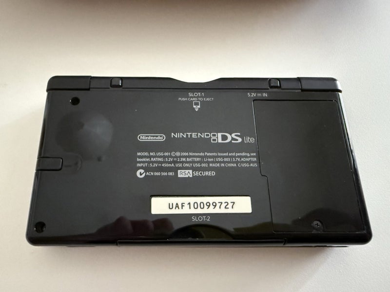 Nintendo DS lite Carousel 6