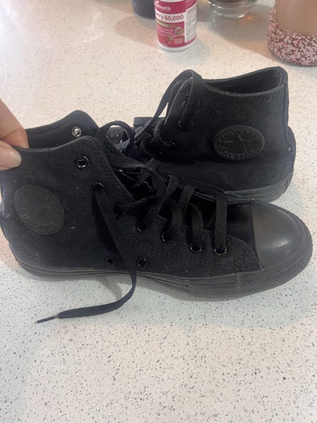 Converse trainers Carousel 1