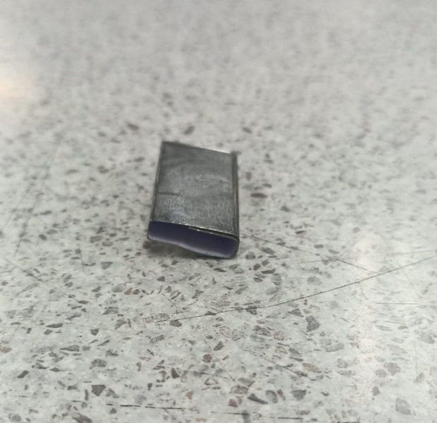 Metal Strap Seals – Rust-Affected - 2800Pcs Carousel 2