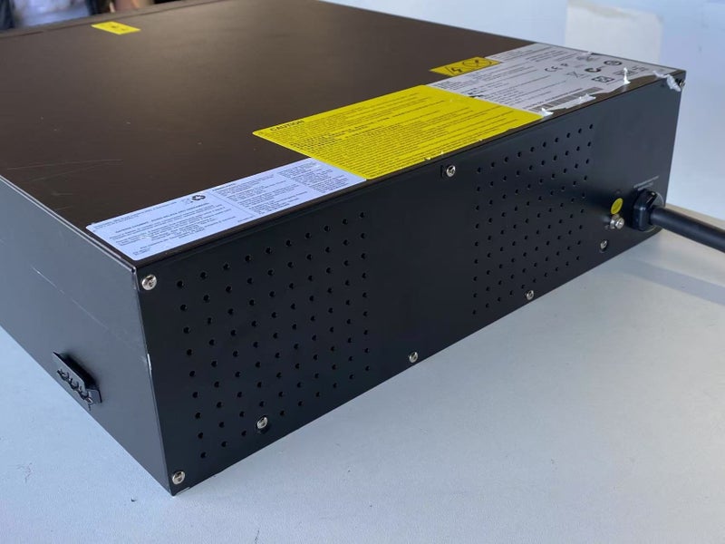 *$1 Reserve* LENOVO 69Y1982 3000VA UPS 3U Extended Battery Module Carousel 2