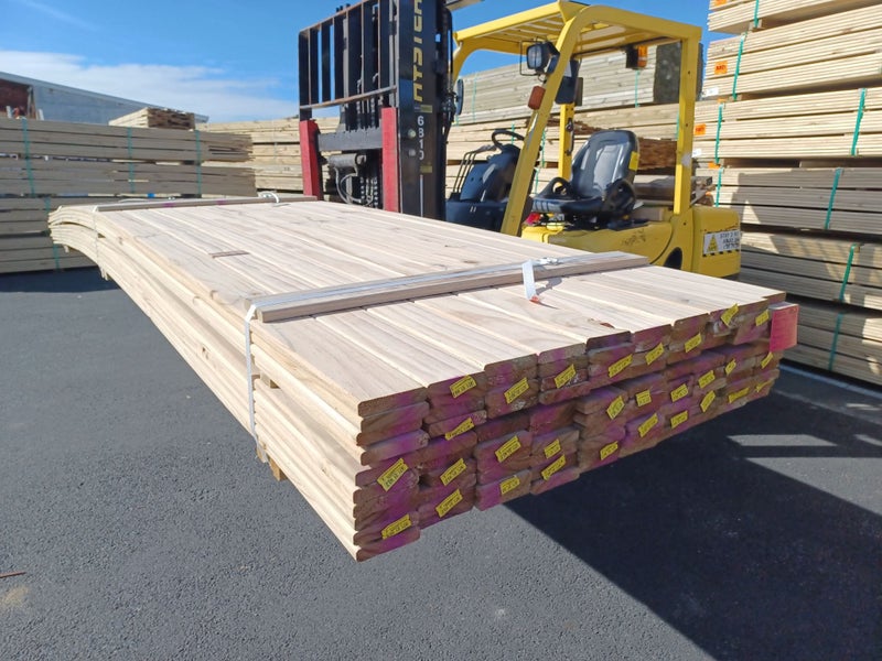 PINE DECKING - 90 x 19mm H3.2 - SMOOTH - 480m - TS8116 Carousel 1