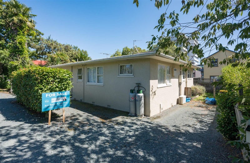 Image 1 of 14