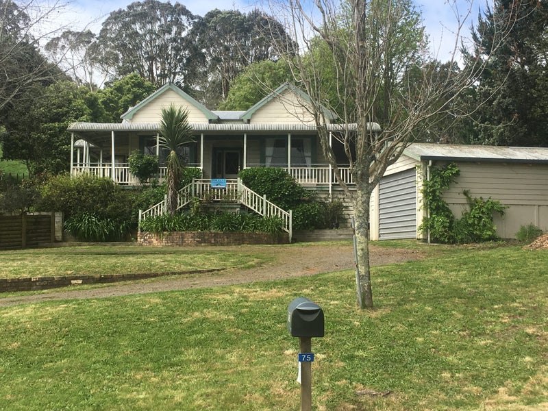 Image 1 of 21