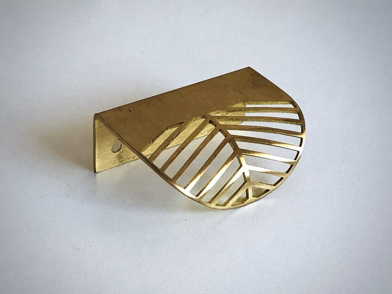 *** DESIGNER BRASS KNOBS SET • NEW • OVER $160 RRP *** Carousel 2