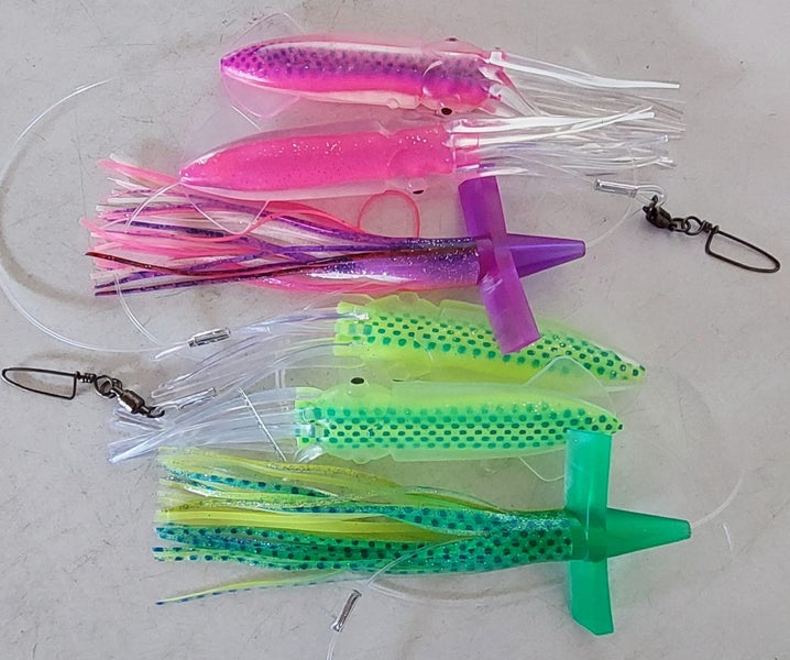 Teaser - 1/2 a 9" Inline Soft Squid Teaser Carousel 1
