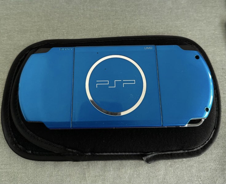 PlayStation Portable (PSP) 3000 – Carnival Blue | 64GB | Boxed & Pre-Configured Carousel 3