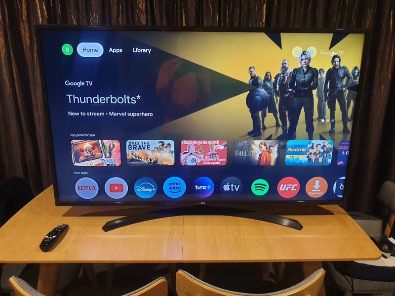 LG 55" 4K SMART TV Carousel 1