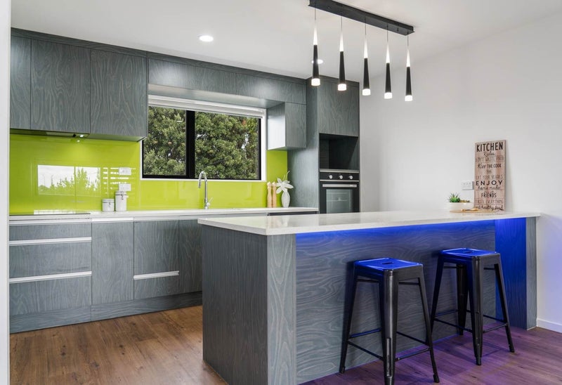 In Mt Roskill Grammar School Zone64539179800323111