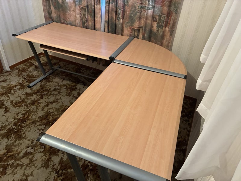 Desk Carousel 4
