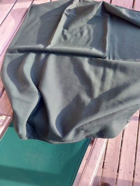 Wool crepe fabric Carousel 2