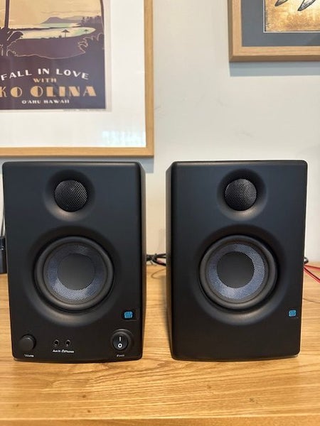 PreSonus Eris E3.5 Studio Monitors – Excellent Condition Carousel 1