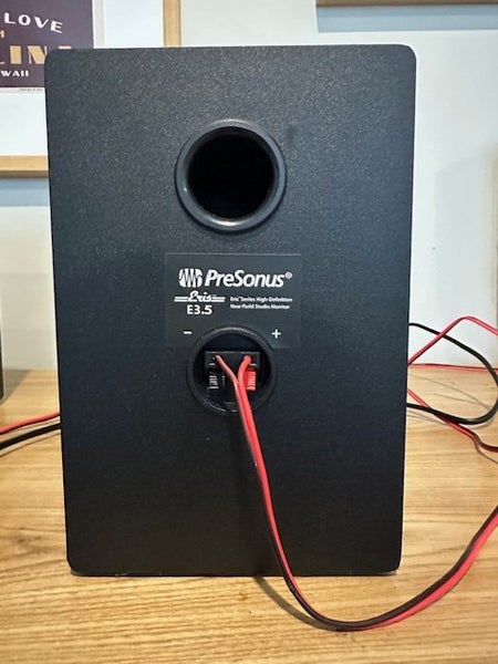 PreSonus Eris E3.5 Studio Monitors – Excellent Condition Carousel 5