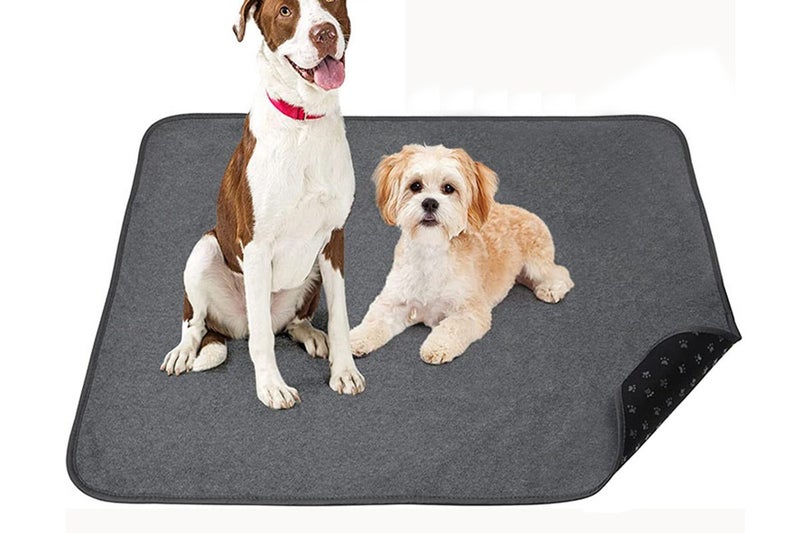 Coral Fleece Washable Dog Mat Non Slip Reusable Pee Pad for Pets Carousel 1