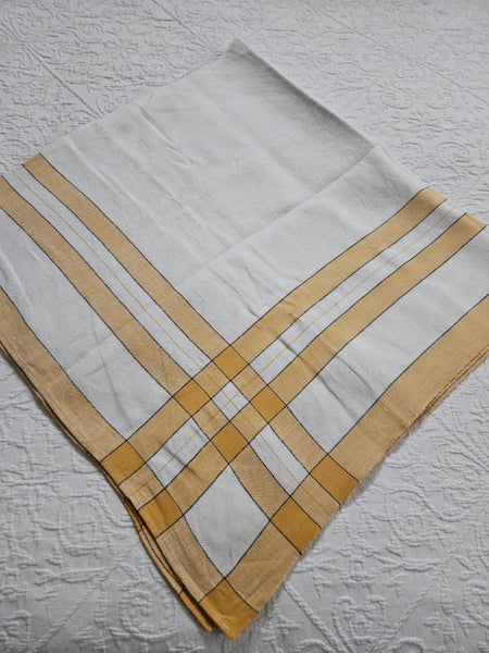 Linen Supper Cloth Yellow Stripe Carousel 4