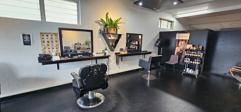 Barber Shop For Sale Carousel 1