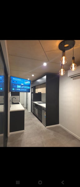 Custom buit 40ft HC container home Carousel 2