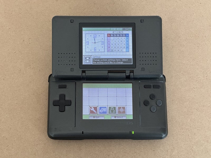 Black Original Nintendo DS Carousel 9