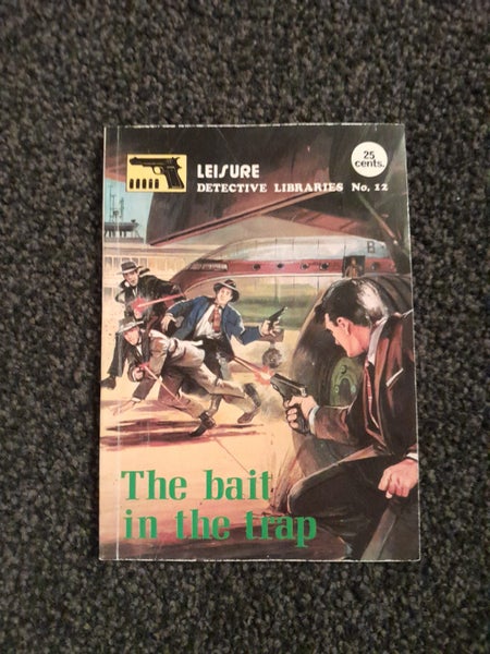RARE LEISURE WAR AND DETECTIVE SERIES PICTURE COMICS – 1970’S Carousel 2