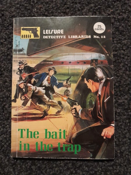 RARE LEISURE WAR AND DETECTIVE SERIES PICTURE COMICS – 1970’S Carousel 10