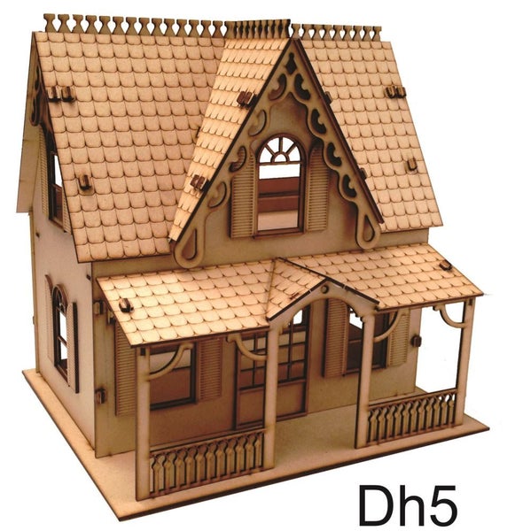 Dolls Houses choice of 2 (Larger DH 4 or 5) Carousel 7